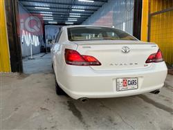 تويوتا أفالون